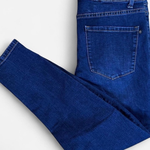 Tahari Denim - Tahari Women's Kelly Classic Skinny Jeans size 8 size 29 Dark Blue Denim